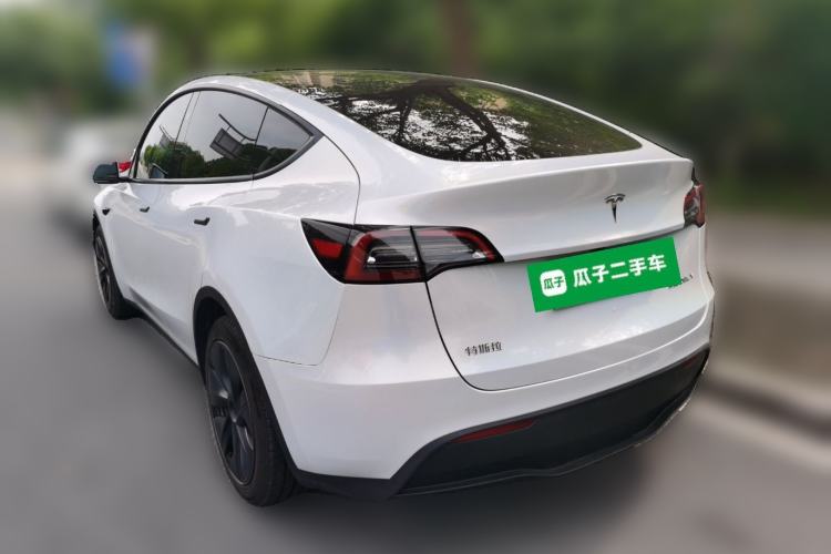 Used Tesla Model Y 2024 Rear-Wheel-Drive Version Rear Left 45 Deg