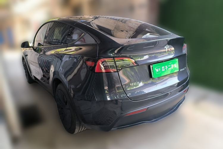 Used Tesla Model Y 2024 Rear-Wheel-Drive Version Rear Left 45 Deg
