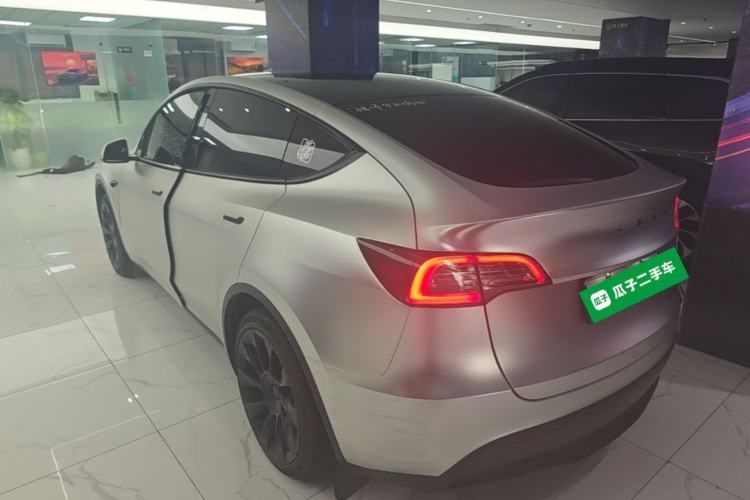 Used Tesla Model Y 2024 Rear-Wheel-Drive Version Rear Left 45 Deg