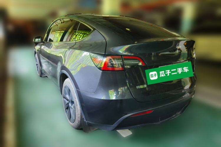 Used Tesla Model Y 2024 Rear-Wheel-Drive Version Rear Left 45 Deg