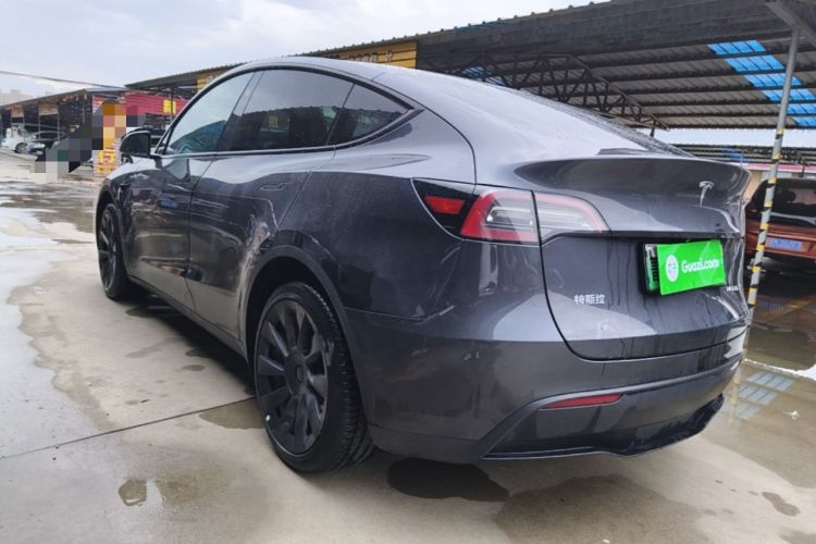 Used Tesla Model Y 2024 Rear-Wheel-Drive Version Rear Left 45 Deg