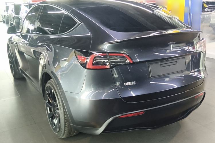 Used Tesla Model Y 2024 Long-Range All-Wheel-Drive Version Rear Left 45 Deg