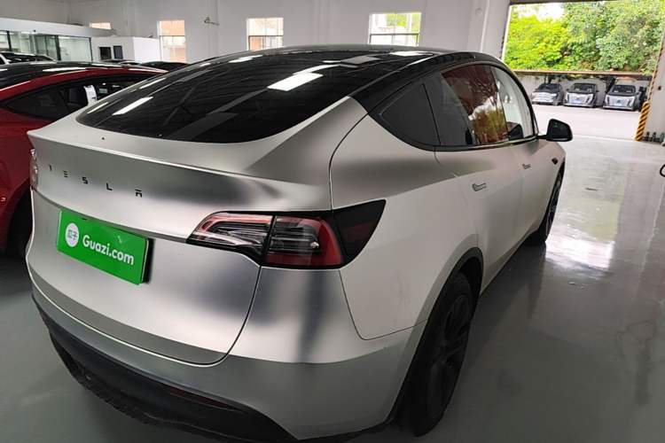 Used Tesla Model Y 2024 Rear-Wheel-Drive Version Rear Right 45 Deg