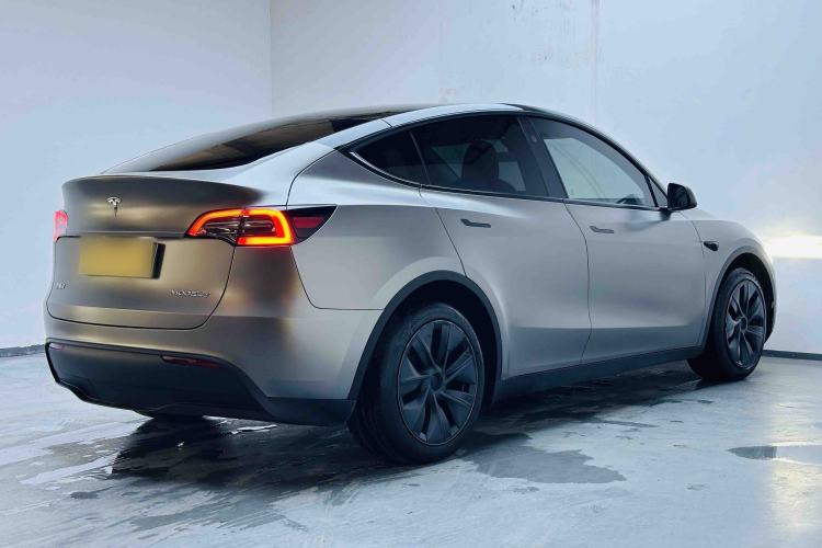 Used Tesla Model Y 2024 Rear-Wheel-Drive Version Rear Right 45 Deg