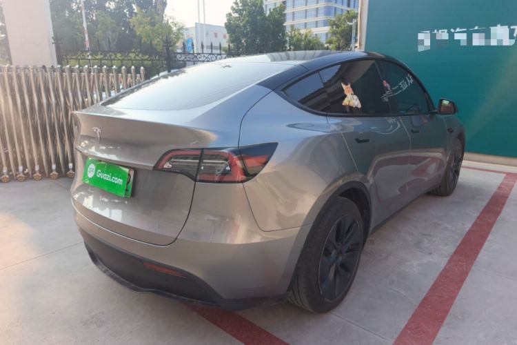Used Tesla Model Y 2024 Rear-Wheel-Drive Version Rear Right 45 Deg