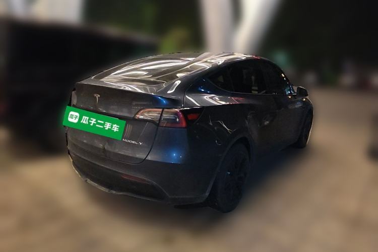 Used Tesla Model Y 2024 Long-Range All-Wheel-Drive Version Rear Right 45 Deg