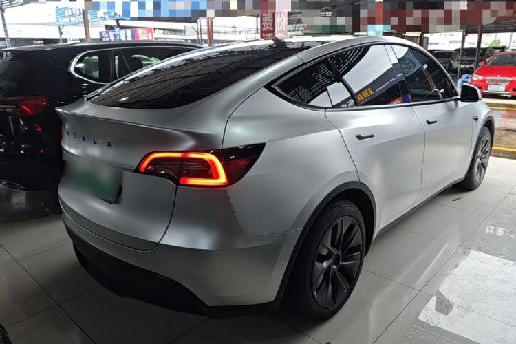 Used Tesla Model Y 2024 Rear-Wheel-Drive Version Rear Right 45 Deg