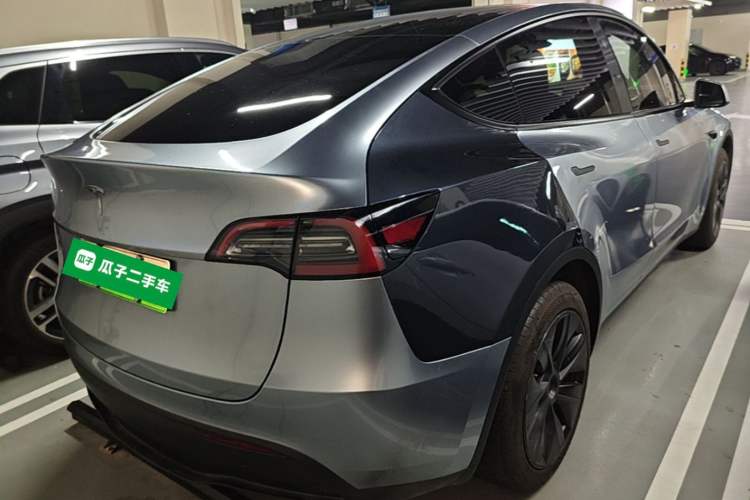 Used Tesla Model Y 2024 Rear-Wheel-Drive Version Rear Right 45 Deg