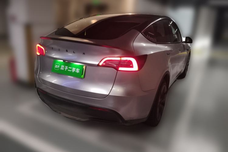 Used Tesla Model Y 2024 Long-Range All-Wheel-Drive Version Rear Right 45 Deg