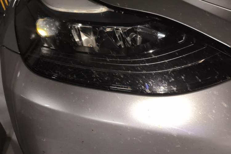 Used Tesla Model Y 2024 Long-Range All-Wheel-Drive Version Right Front Headlight
