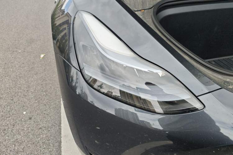 Used Tesla Model Y 2024 Rear-Wheel-Drive Version Right Front Headlight