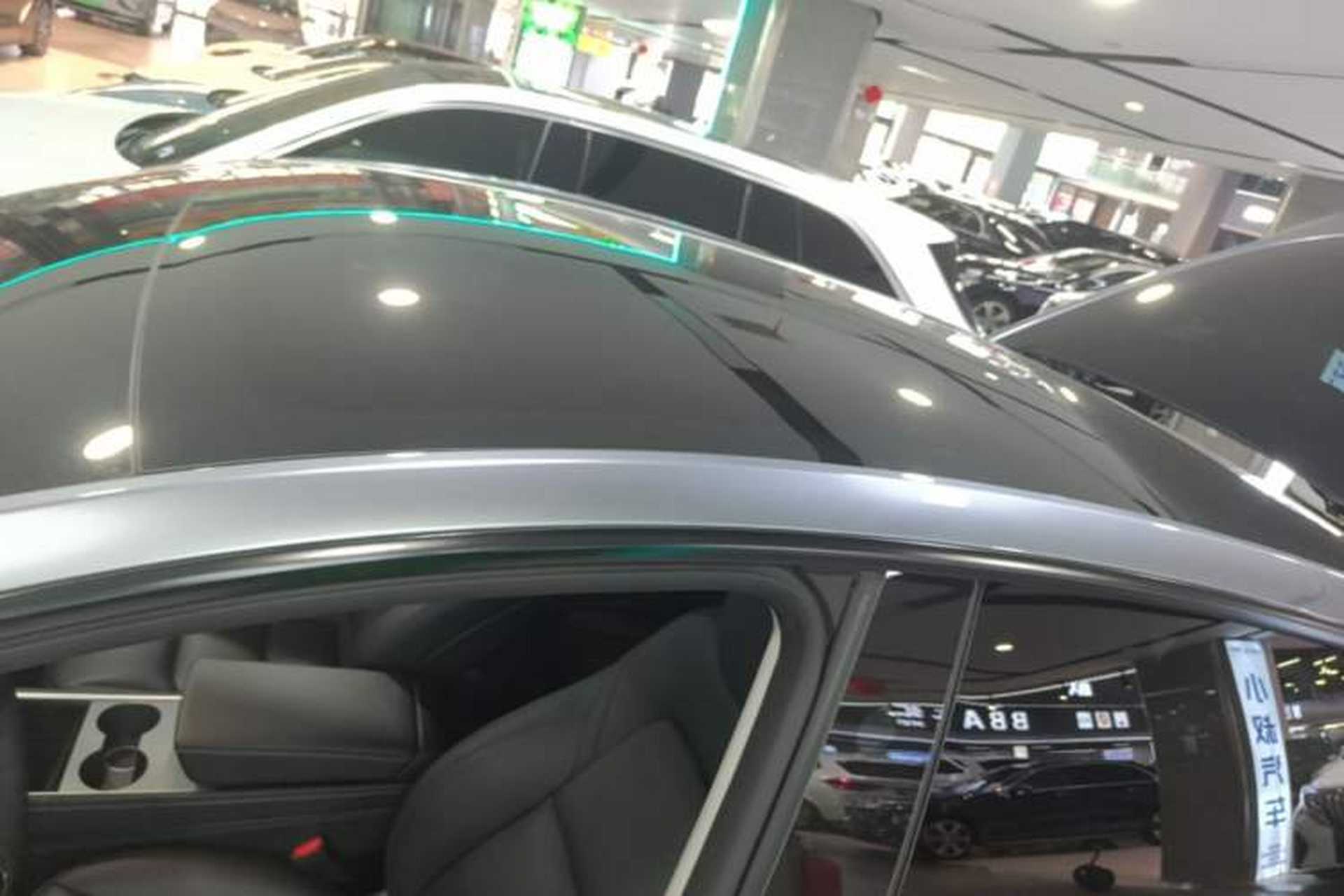 Used Tesla Model Y 2024 Long-Range All-Wheel-Drive Version Roof