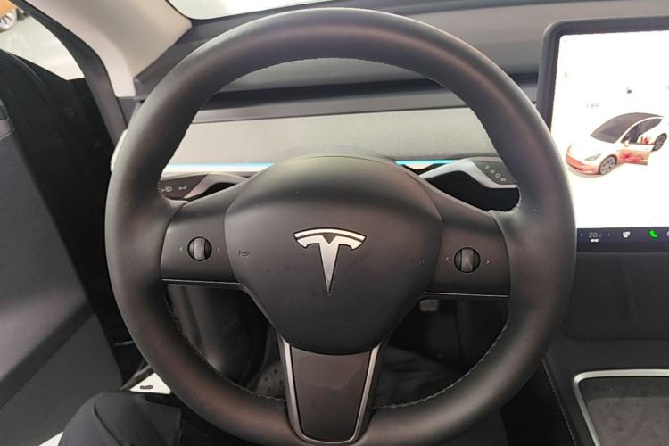Used Tesla Model Y 2024 Rear-Wheel-Drive Version Steering Wheel