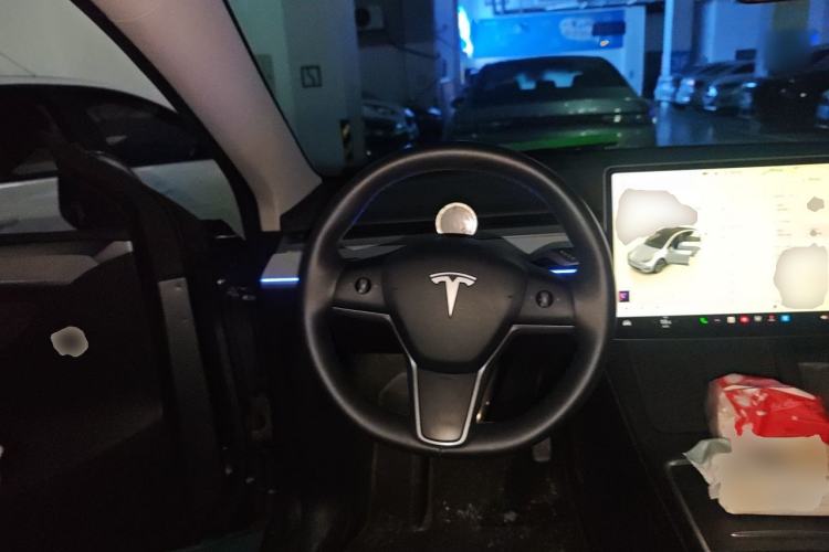 Used Tesla Model Y 2024 Rear-Wheel-Drive Version Steering Wheel