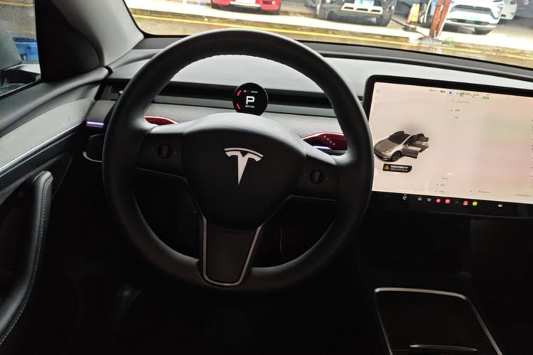 Used Tesla Model Y 2024 Rear-Wheel-Drive Version Steering Wheel