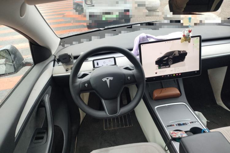 Used Tesla Model Y 2024 Rear-Wheel-Drive Version Steering Wheel