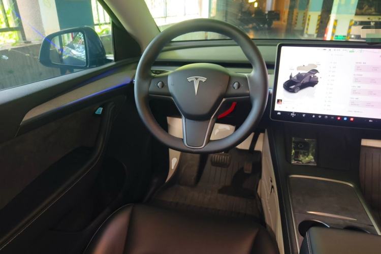 Used Tesla Model Y 2024 Rear-Wheel-Drive Version Steering Wheel