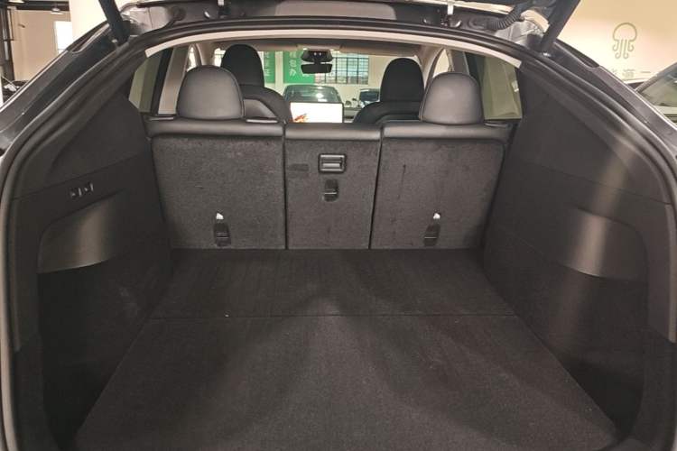 Used Tesla Model Y 2024 Rear-Wheel-Drive Version Trunk