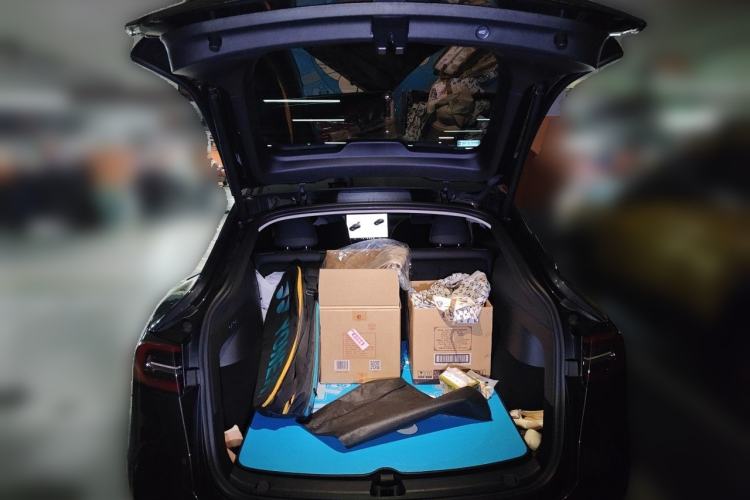 Used Tesla Model Y 2024 Rear-Wheel-Drive Version Trunk