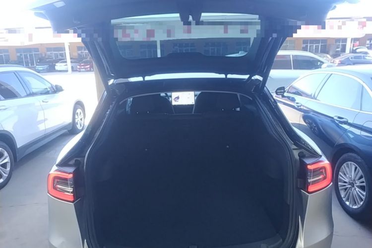 Used Tesla Model Y 2024 Rear-Wheel-Drive Version Trunk