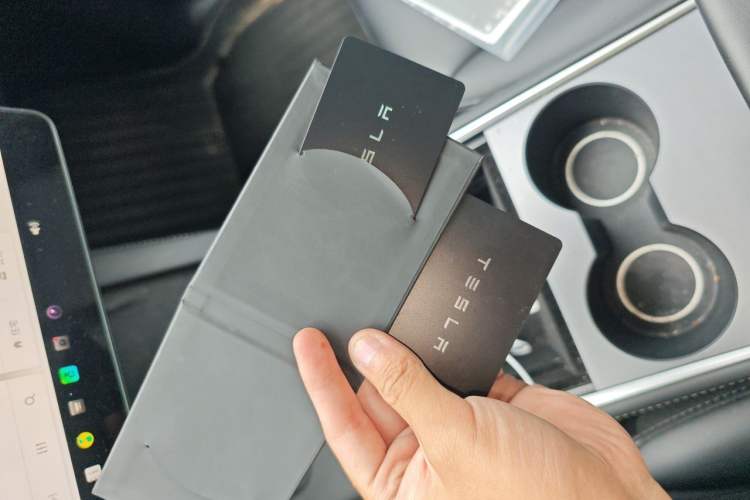 Used Tesla Model Y 2024 Rear-Wheel-Drive Version Vehicle Key