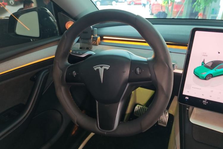 Used Tesla Model Y 2024 Rear-Wheel-Drive Version Steering Wheel