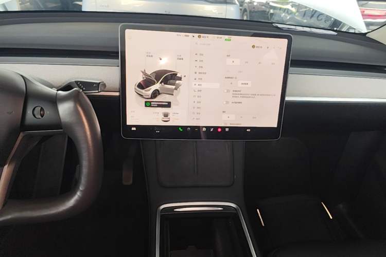 Used Tesla Model Y 2024 Rear-Wheel-Drive Version Audio And AC Panel