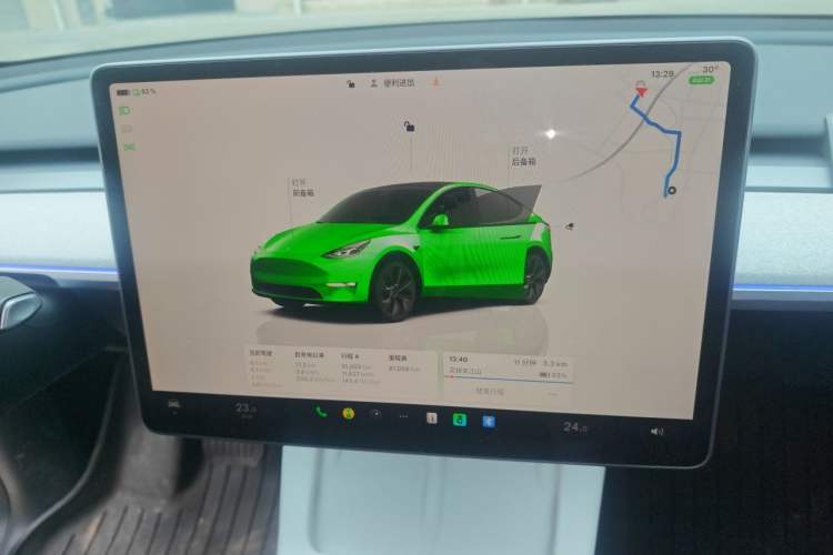 Used Tesla Model Y 2024 Rear-Wheel-Drive Version Audio And AC Panel