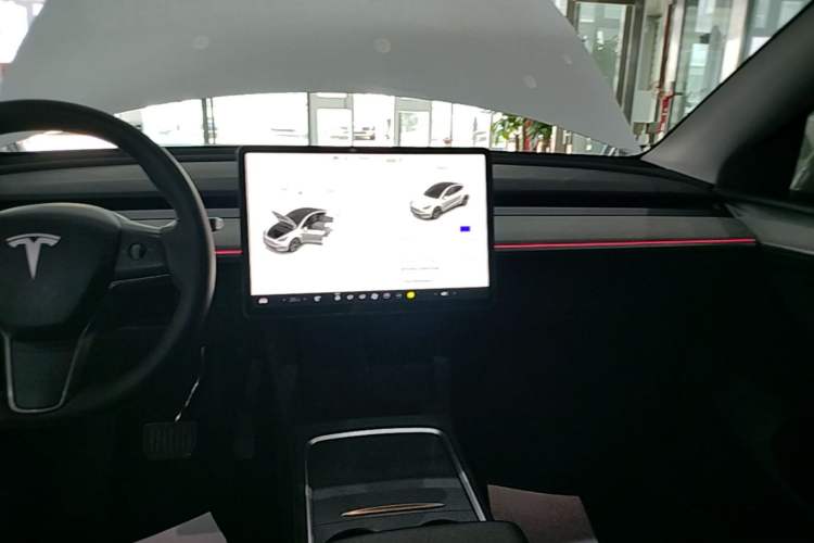 Used Tesla Model Y 2024 Long-Range All-Wheel-Drive Version Audio And AC Panel