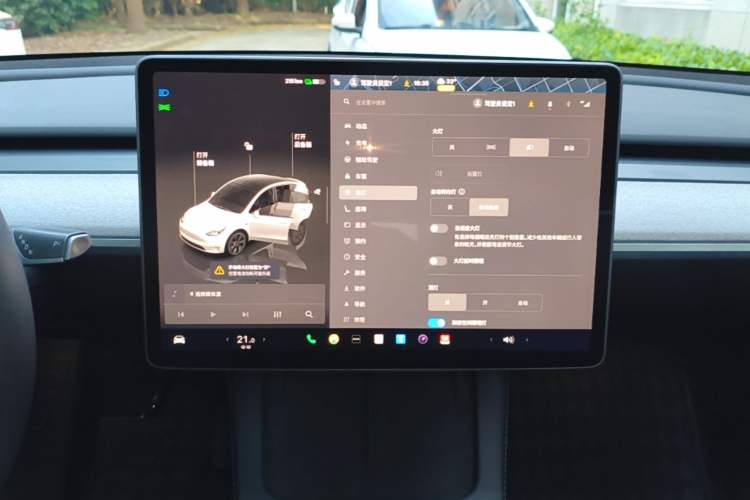 Used Tesla Model Y 2024 Rear-Wheel-Drive Version Audio And AC Panel