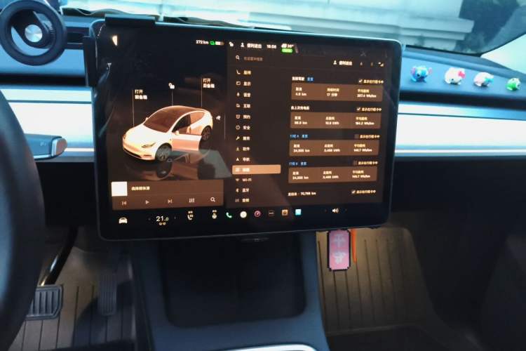 Used Tesla Model Y 2024 Rear-Wheel-Drive Version Audio And AC Panel
