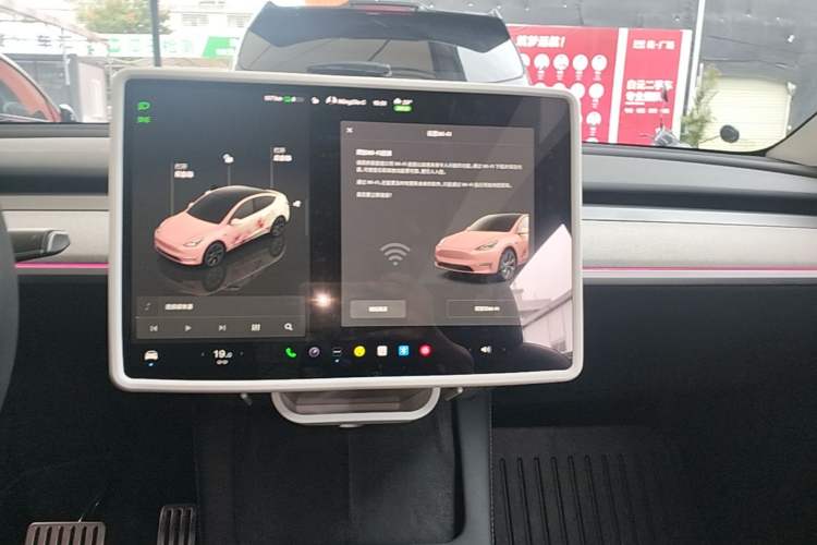 Used Tesla Model Y 2024 Rear-Wheel-Drive Version Audio And AC Panel