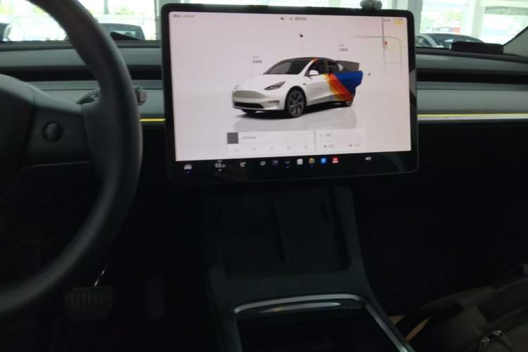 Used Tesla Model Y 2024 Rear-Wheel-Drive Version Audio And AC Panel