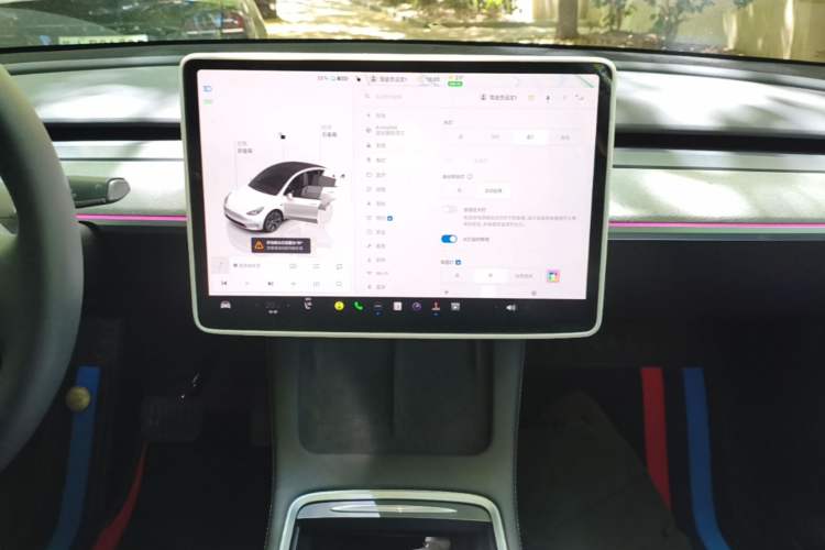 Used Tesla Model Y 2024 Rear-Wheel-Drive Version Audio And AC Panel