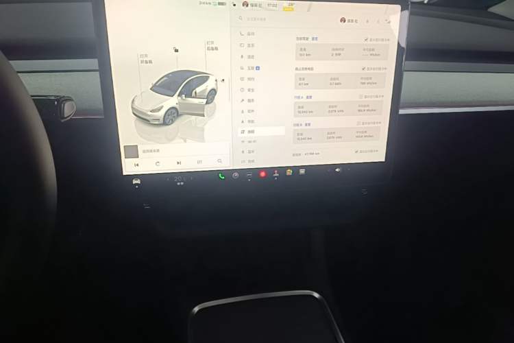 Used Tesla Model Y 2024 Rear-Wheel-Drive Version Audio And AC Panel
