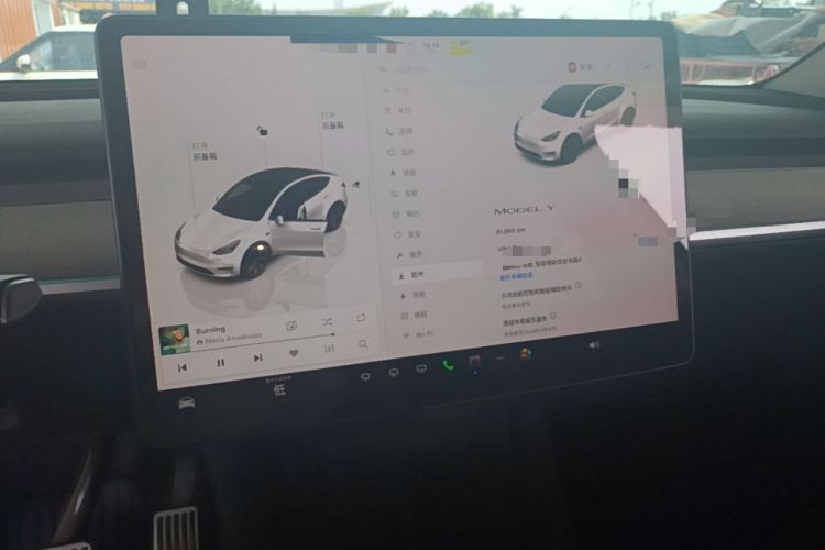 Used Tesla Model Y 2024 Rear-Wheel-Drive Version Audio And AC Panel
