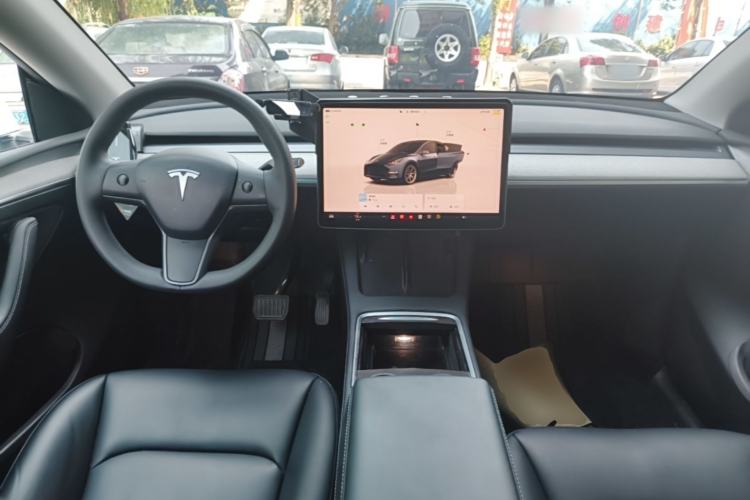 Used Tesla Model Y 2024 Rear-Wheel-Drive Version Center Console