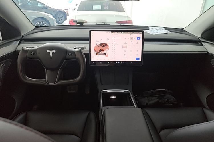 Used Tesla Model Y 2024 Rear-Wheel-Drive Version Center Console