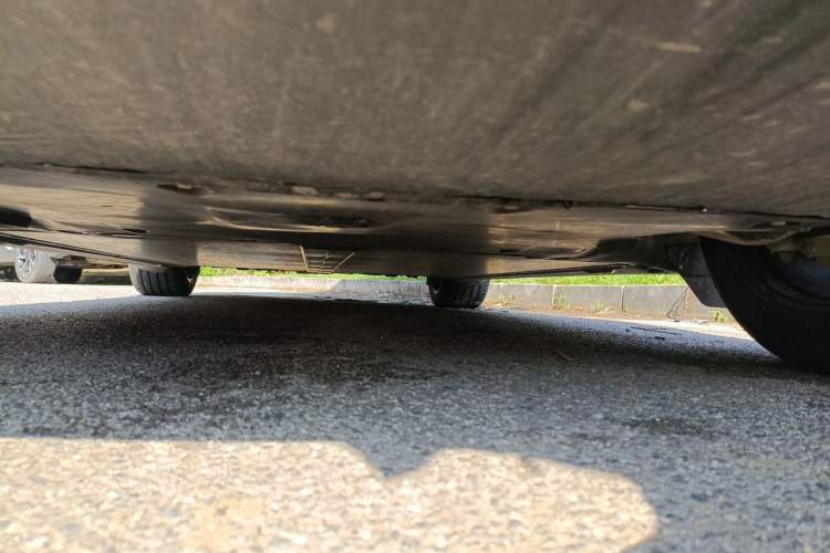 Used Tesla Model Y 2024 Rear-Wheel-Drive Version Chassis Front