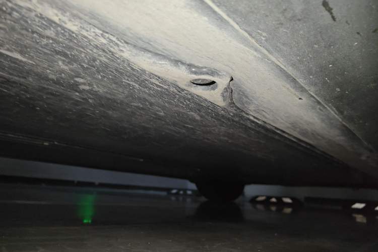 Used Tesla Model Y 2024 Long-Range All-Wheel-Drive Version Chassis Front Left