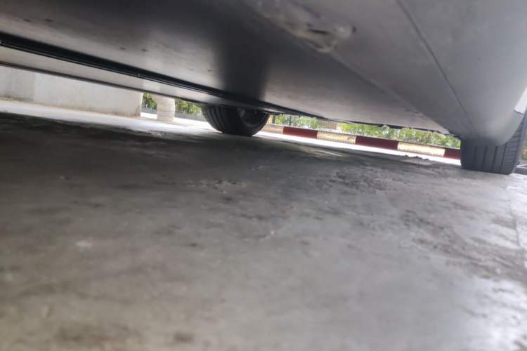 Used Tesla Model Y 2024 Rear-Wheel-Drive Version Chassis Front Left