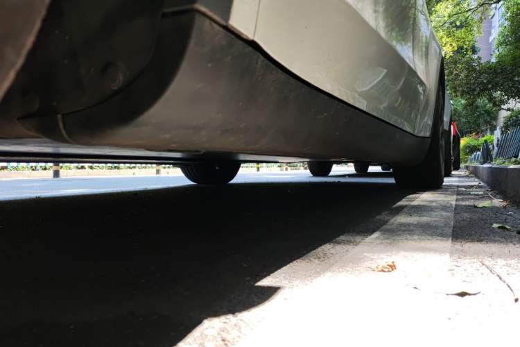 Used Tesla Model Y 2024 Rear-Wheel-Drive Version Chassis Front Left