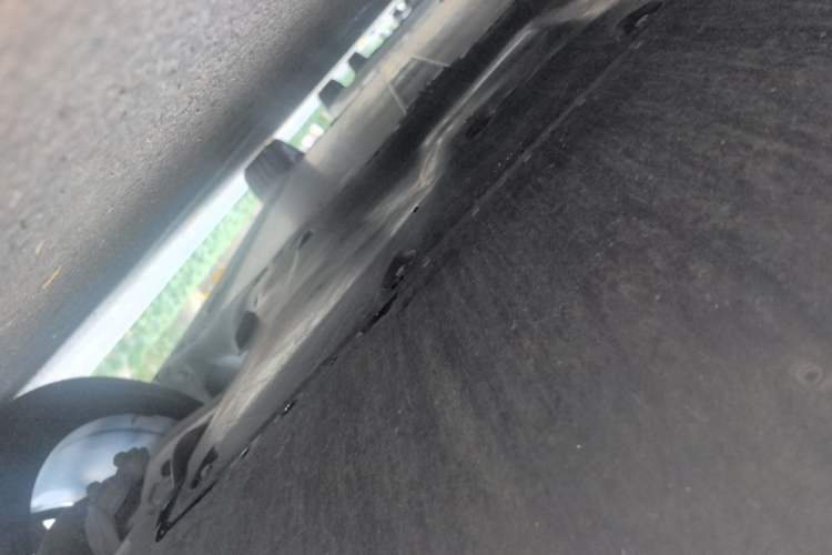 Used Tesla Model Y 2024 Rear-Wheel-Drive Version Chassis Front