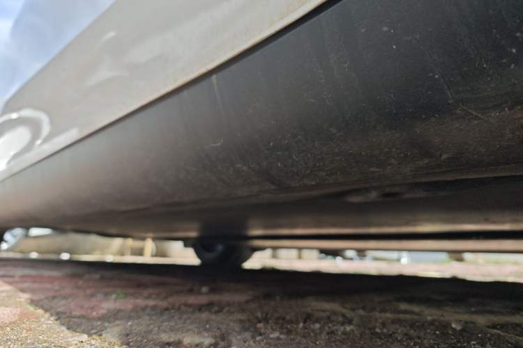 Used Tesla Model Y 2024 Rear-Wheel-Drive Version Chassis Front Right