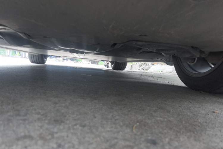 Used Tesla Model Y 2024 Long-Range All-Wheel-Drive Version Chassis Rear