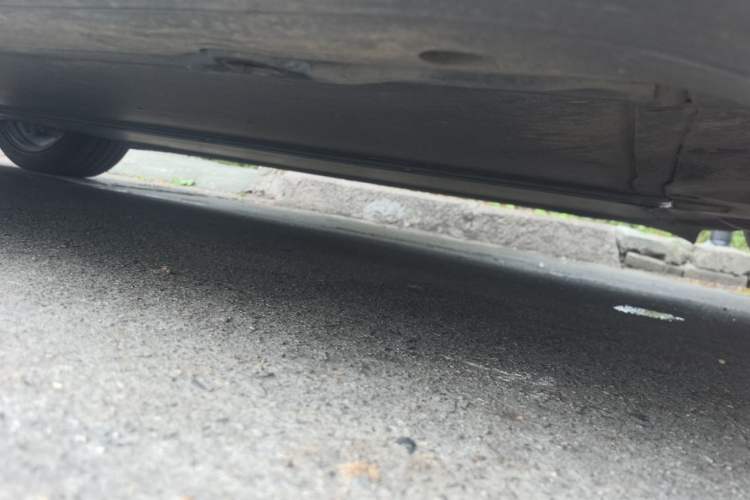 Used Tesla Model Y 2024 Long-Range All-Wheel-Drive Version Chassis Rear Left