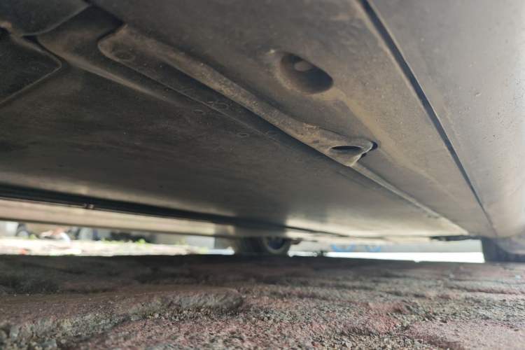 Used Tesla Model Y 2024 Rear-Wheel-Drive Version Chassis Rear Right