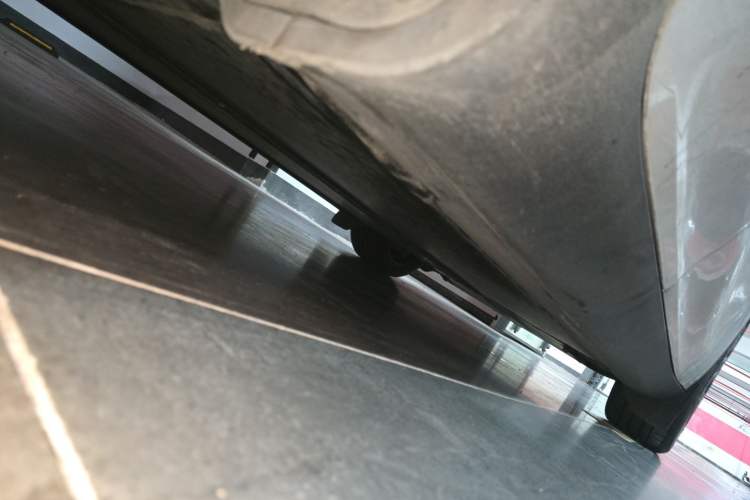 Used Tesla Model Y 2024 Long-Range All-Wheel-Drive Version Chassis Rear Right