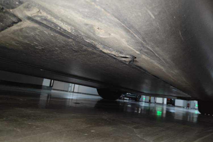Used Tesla Model Y 2024 Long-Range All-Wheel-Drive Version Chassis Rear Right
