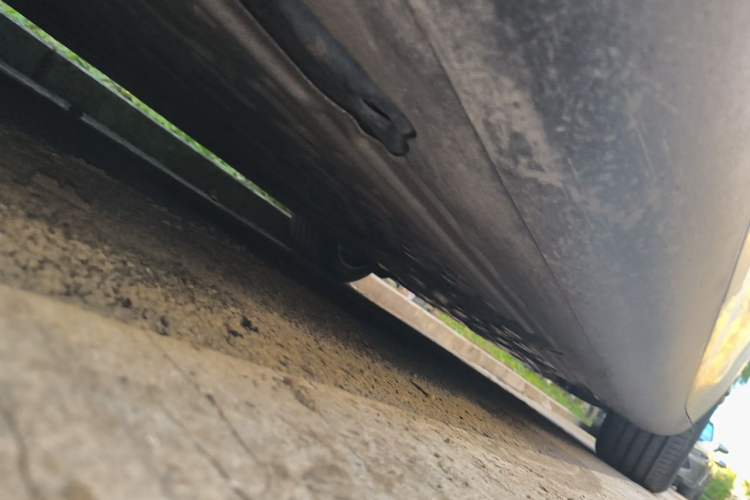 Used Tesla Model Y 2024 Rear-Wheel-Drive Version Chassis Rear Right